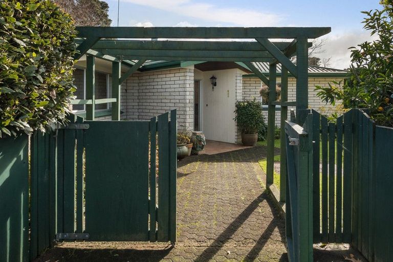 Photo of property in 15 Francis Drive, Katikati, 3129