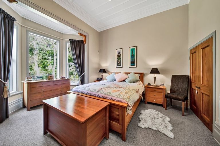 Photo of property in 4 Cross Street, Lepperton, New Plymouth, 4373