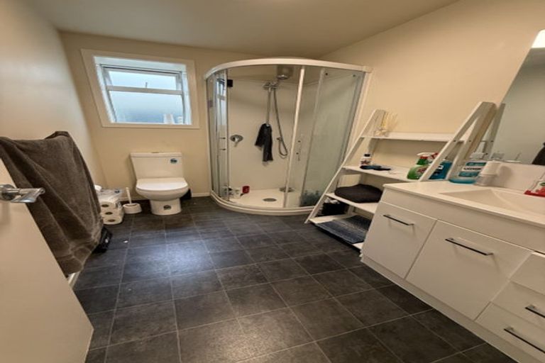 Photo of property in 59 Pirie Street, Mount Victoria, Wellington, 6011