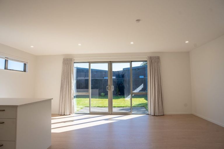 Photo of property in 11 Comer Street, Halswell, Christchurch, 8025