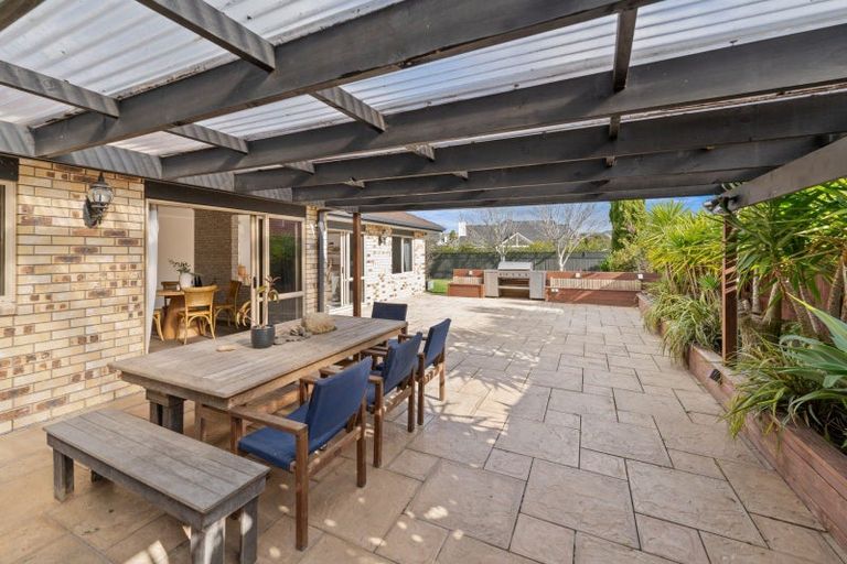 Photo of property in 30 Mcleod Place, Papamoa Beach, Papamoa, 3118