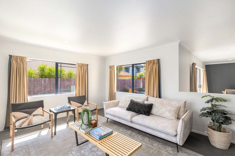 Photo of property in 35 Eastwood Rise, Waimairi Beach, Christchurch, 8083