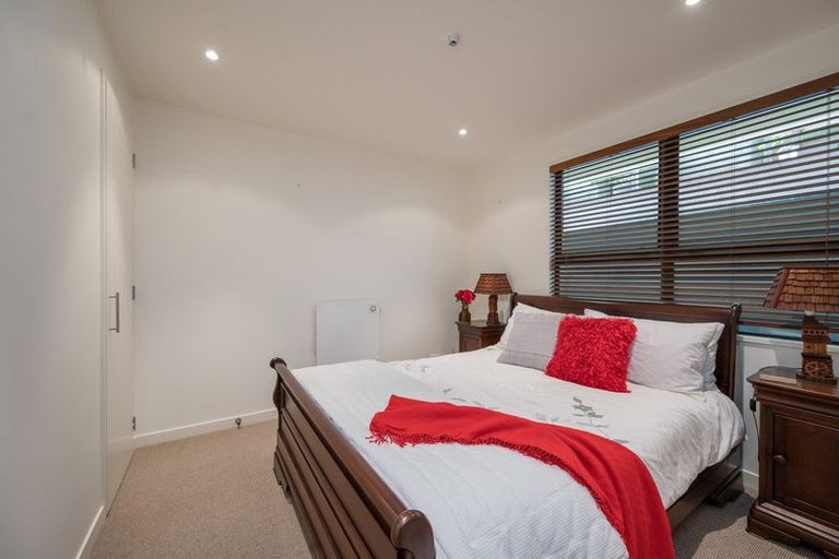 Photo of property in Waterfront Apartments, 3/309 Wakefield Quay, Stepneyville, Nelson, 7010