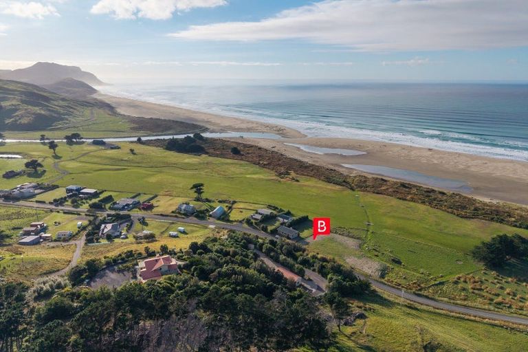 Photo of property in 109 Seaview Road, Herbertville, 4970