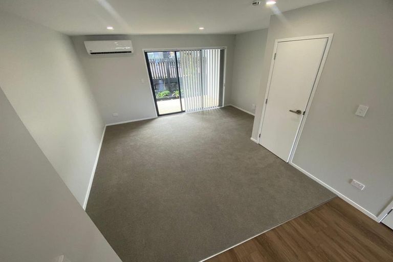 Photo of property in 8 Tima Lane, Mangere Bridge, Auckland, 2022