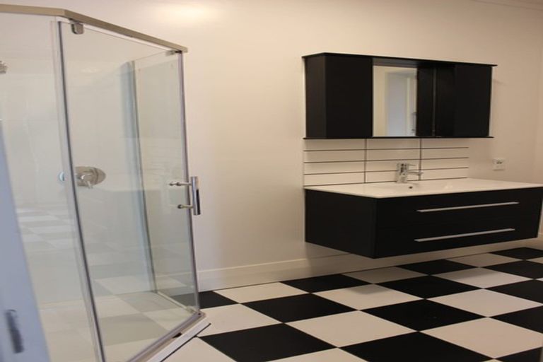 Photo of property in 1/236 Stuart Street, Dunedin Central, Dunedin, 9016