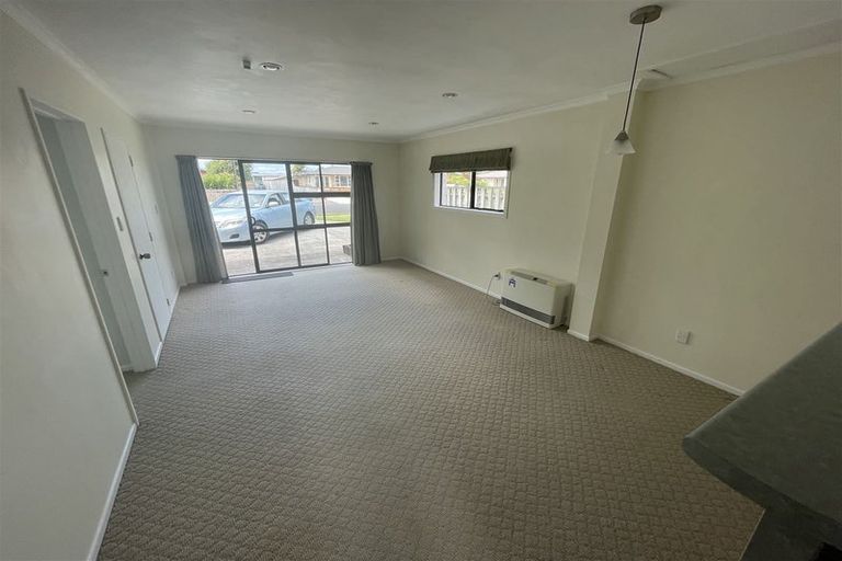 Photo of property in 32 Grosvenor Street, Cambridge, 3434