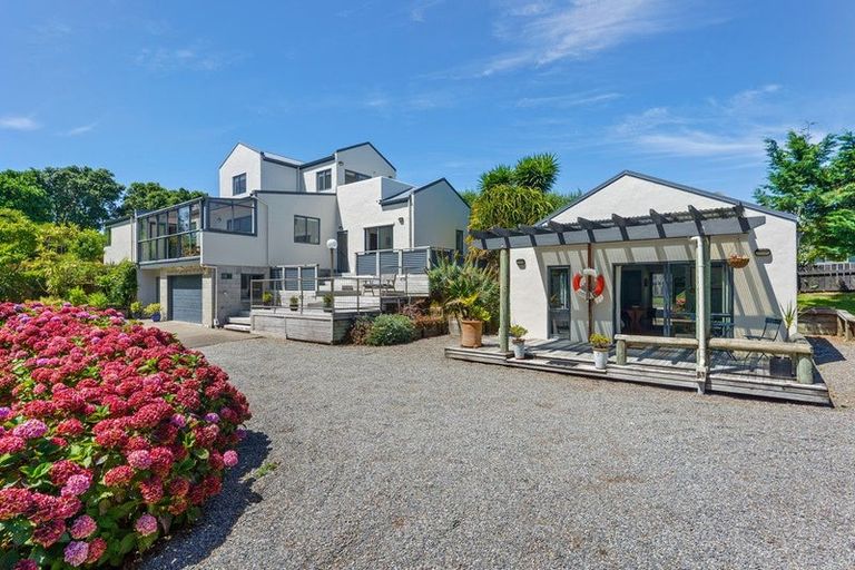 Photo of property in 69 Matatua Road, Raumati Beach, Paraparaumu, 5032