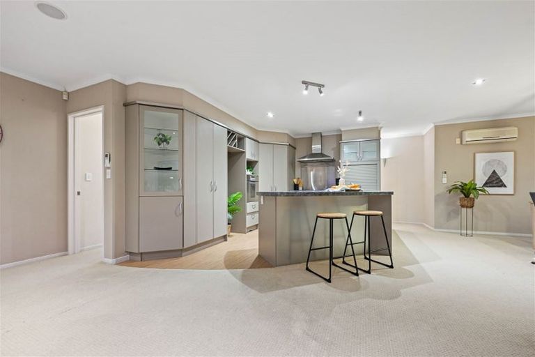 Photo of property in 14 Compton Grove, Huntington, Hamilton, 3210