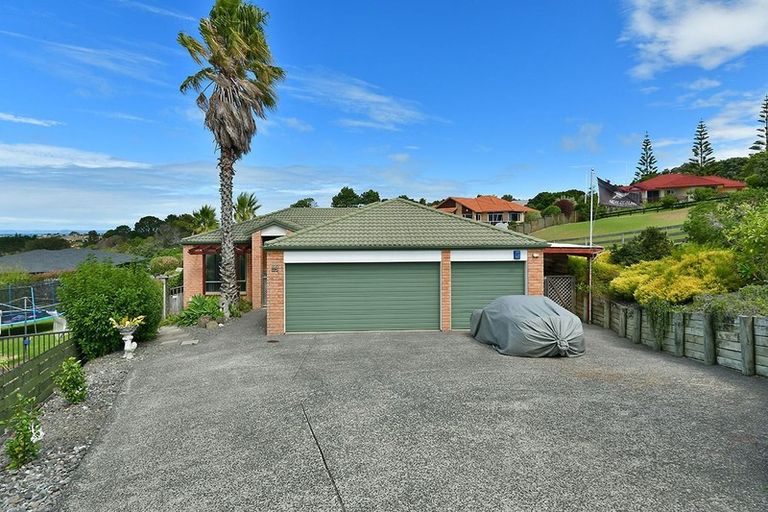 Photo of property in 1157 Whangaparaoa Road, Gulf Harbour, Whangaparaoa, 0930