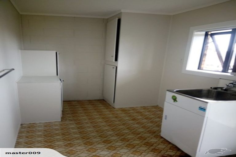 Photo of property in 1/1 Jennifer Place, Papatoetoe, Auckland, 2025