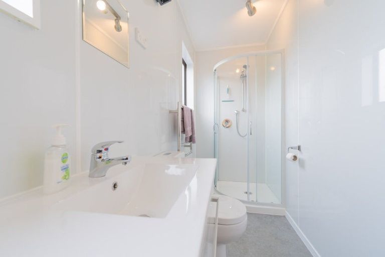 Photo of property in 99 Govan Drive, Te Anau, 9600