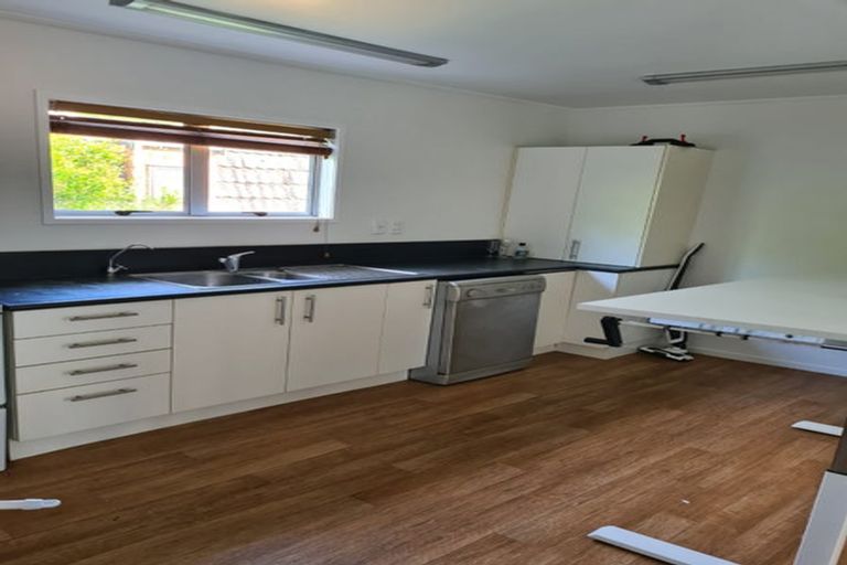 Photo of property in 5 Peguero Place, Totara Heights, Auckland, 2105