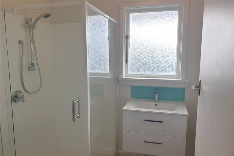 Photo of property in 22 Wilton Crescent, Bishopdale, Christchurch, 8053