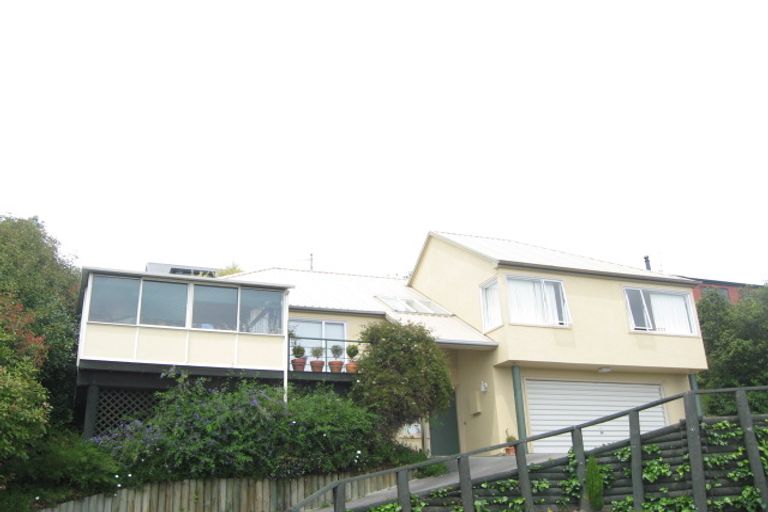 Photo of property in 3 Uldale Place, Westmorland, Christchurch, 8025