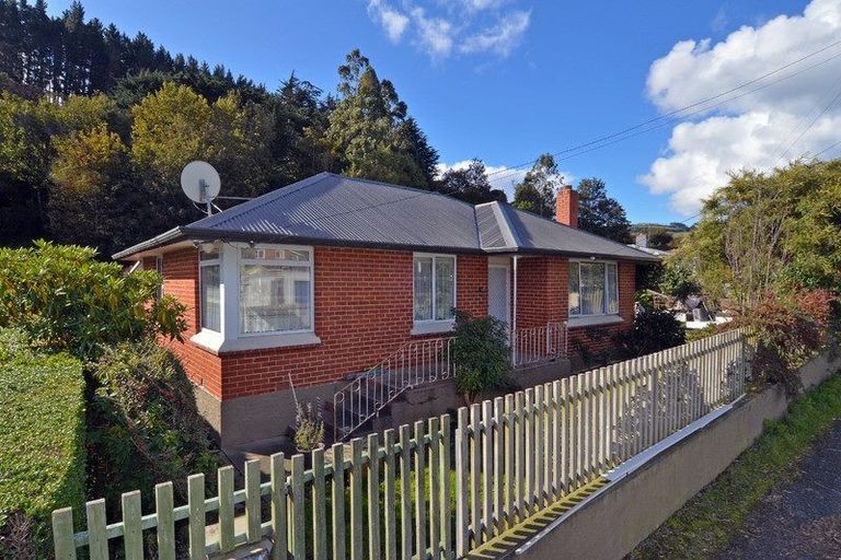 Photo of property in 12 Bonnington Street, Normanby, Dunedin, 9010