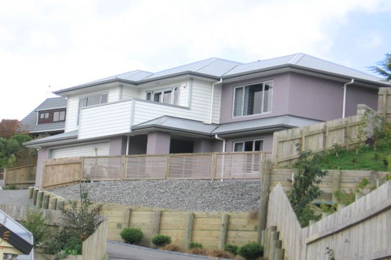 Photo of property in 16 Eastcott Grove, Churton Park, Wellington, 6037