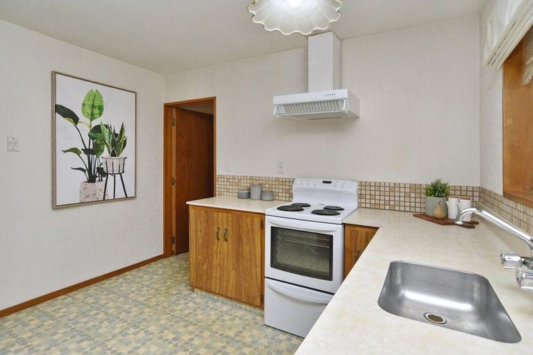 Photo of property in 2/148 Main North Road, Papanui, Christchurch, 8052