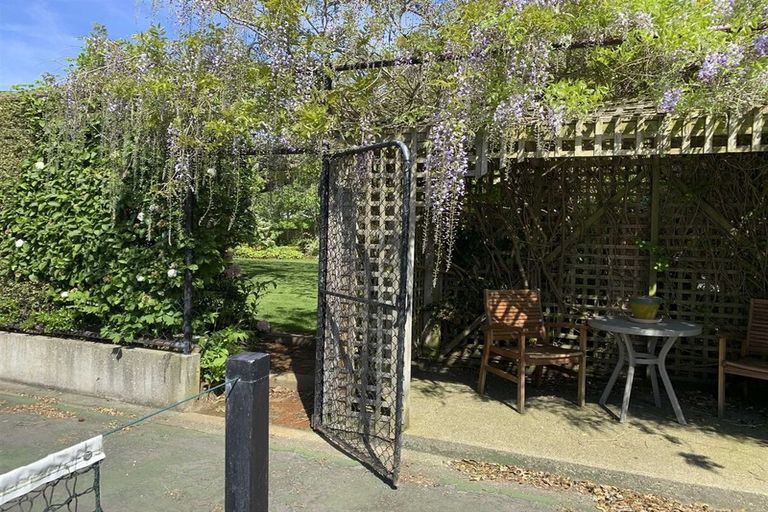 Photo of property in 100 Terrace Street, Rosedale, Invercargill, 9810