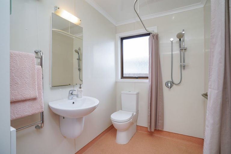 Photo of property in 24 Melbourne Street, Windsor, Invercargill, 9810