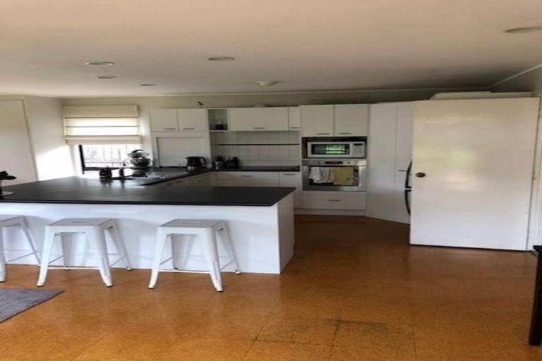 Photo of property in 23 Harford Place, Pakuranga Heights, Auckland, 2010