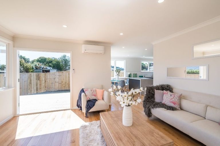 Photo of property in 7a Tawa Street, Waikanae, 5036