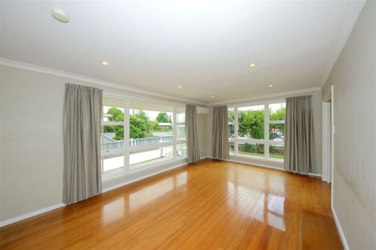 Photo of property in 66 Daniels Road, Redwood, Christchurch, 8051