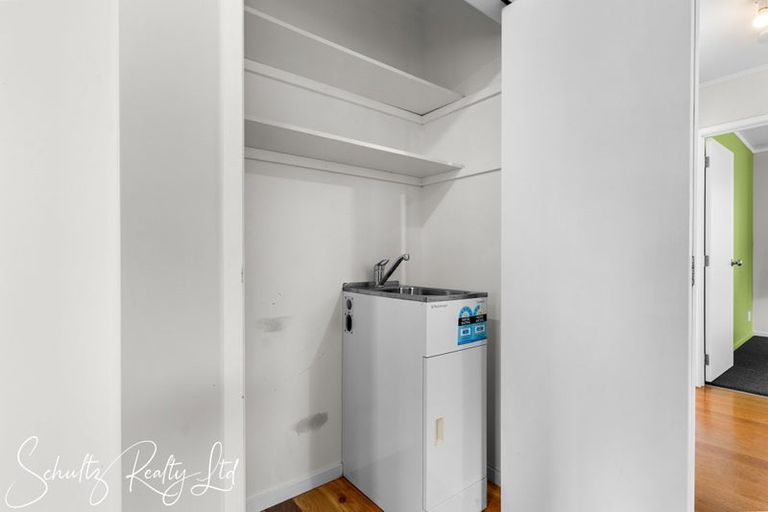 Photo of property in 260 Mountain Road, Maungaturoto, 0587