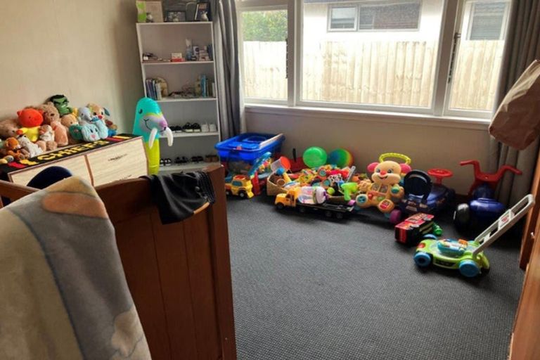 Photo of property in 119 Burwood Road, Burwood, Christchurch, 8083