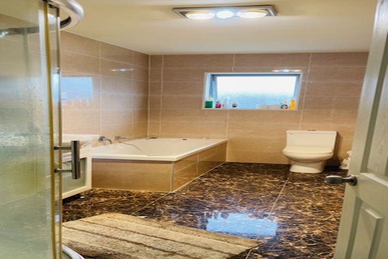 Photo of property in 124b Puhinui Road, Papatoetoe, Auckland, 2104