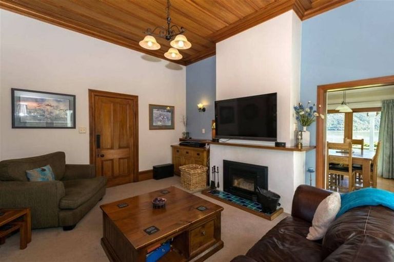 Photo of property in 8 Cook Street, Havelock, 7100