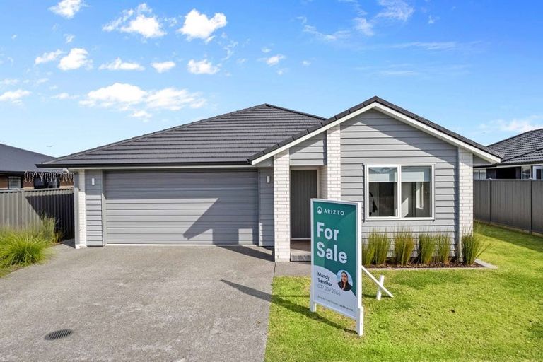Photo of property in 3 Lattay Lane, Pyes Pa, Tauranga, 3112