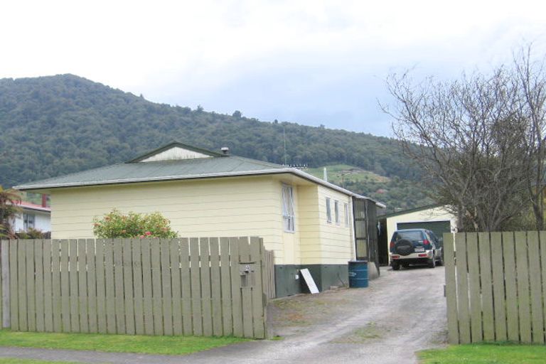 Photo of property in 4 Turquoise Place, Pukehangi, Rotorua, 3015