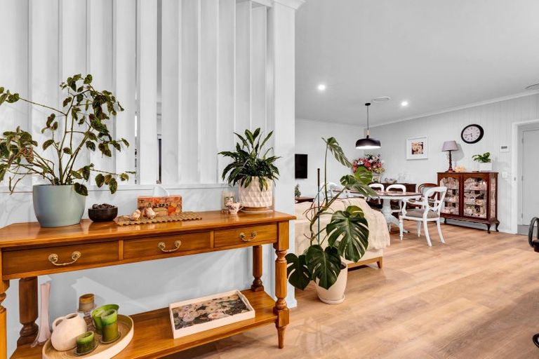 Photo of property in 60 Turangi Road, Motunui, Waitara, 4383