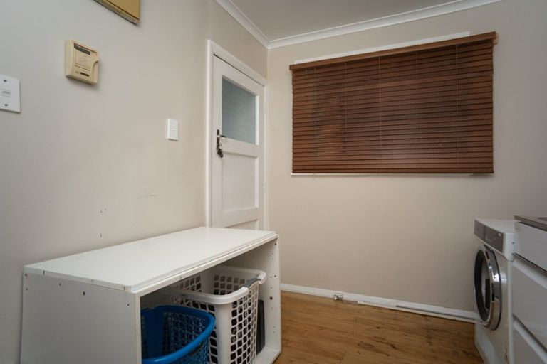 Photo of property in 16 Manchester Street, Patea, 4520