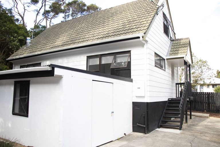Photo of property in 2/128 Manuka Road, Bayview, Auckland, 0629