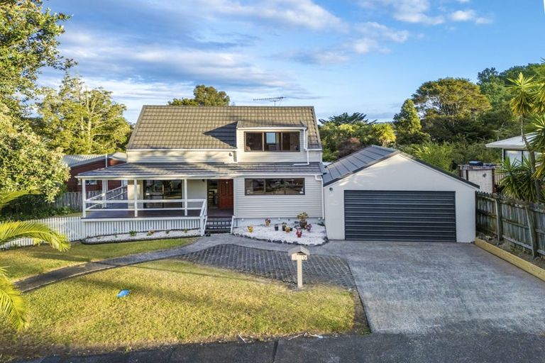 Photo of property in 5 Chardon Place, Henderson, Auckland, 0612