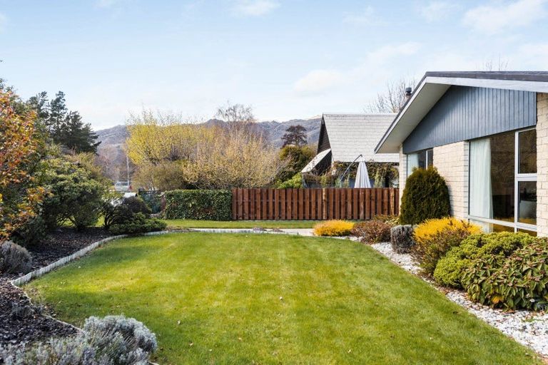 Photo of property in 82 Neplusultra Street, Cromwell, 9310