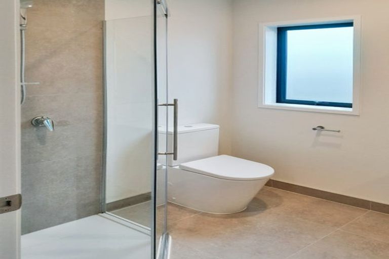 Photo of property in 5/48 Moire Road, Massey, Auckland, 0614