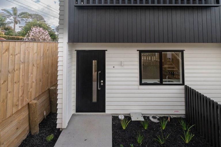 Photo of property in 4/56 Salisbury Road, Birkdale, Auckland, 0626