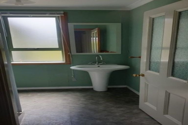 Photo of property in 20 Roy Street, Strathern, Invercargill, 9812