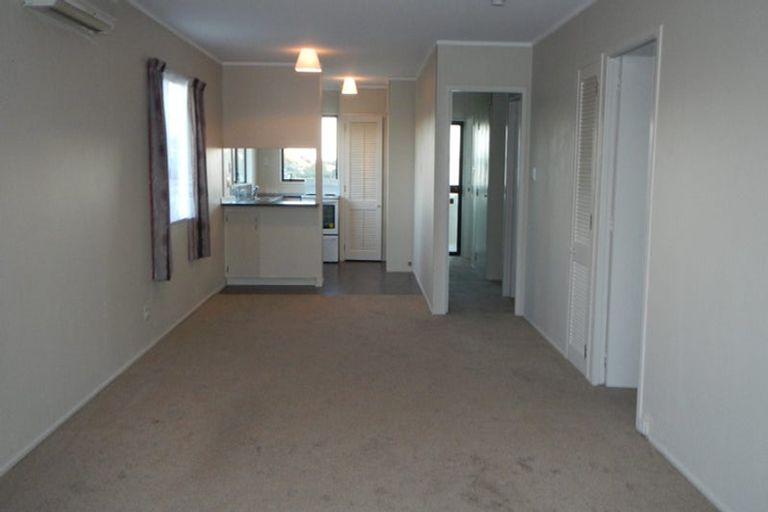 Photo of property in 3/37 Bracken Road, Paparangi, Wellington, 6037