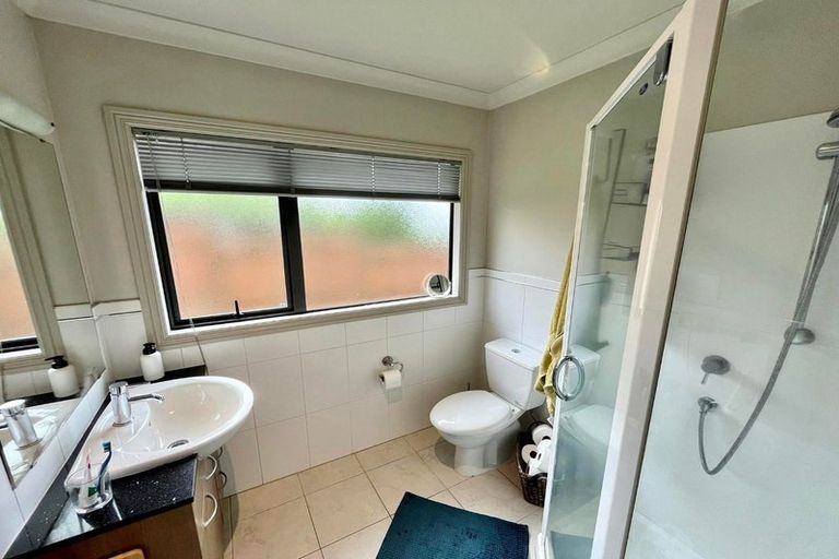 Photo of property in 6 Archer Rayner Place, Greenhithe, Auckland, 0632