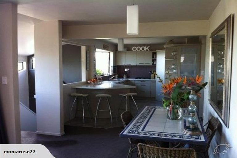 Photo of property in 6 Rewi Street, Torbay, Auckland, 0630