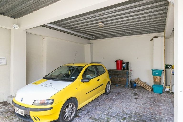 Photo of property in 5/12 Little George Street, Thorndon, Wellington, 6011