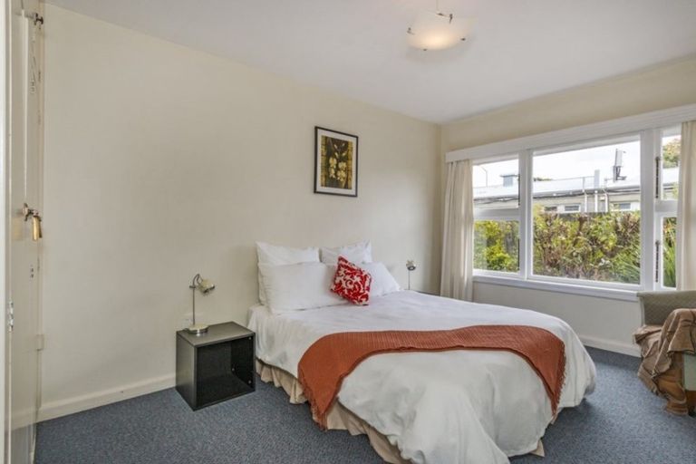 Photo of property in 2/31 Remuera Avenue, Cashmere, Christchurch, 8022