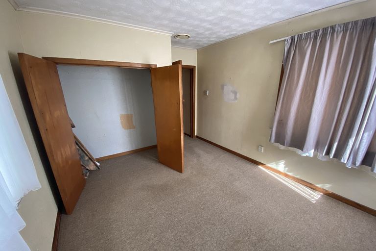 Photo of property in 16 Noel Burnside Road, Wiri, Auckland, 2025