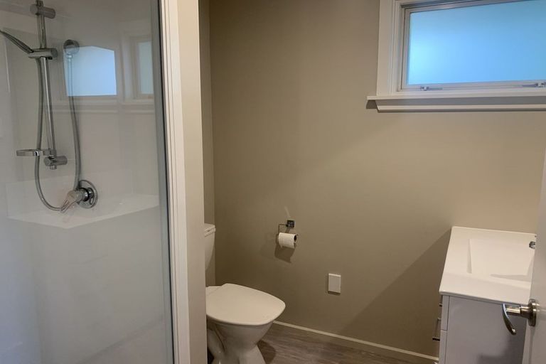 Photo of property in 11 Flower Street, Bryndwr, Christchurch, 8053