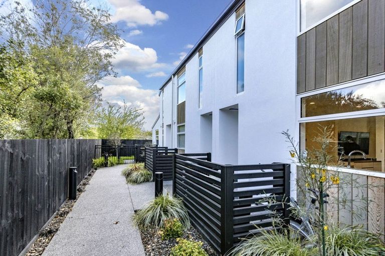 Photo of property in 5/64 Sullivan Avenue, Woolston, Christchurch, 8023