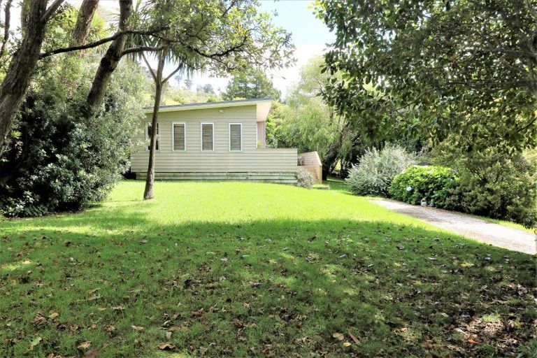 Photo of property in 52 Mako Avenue, Whiritoa, Whangamata, 3691